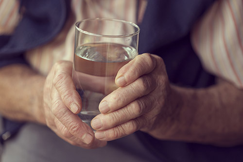 Seven Tips to Keep Your Senior Loved One Hydrated This Summer - Villa Rica, GA